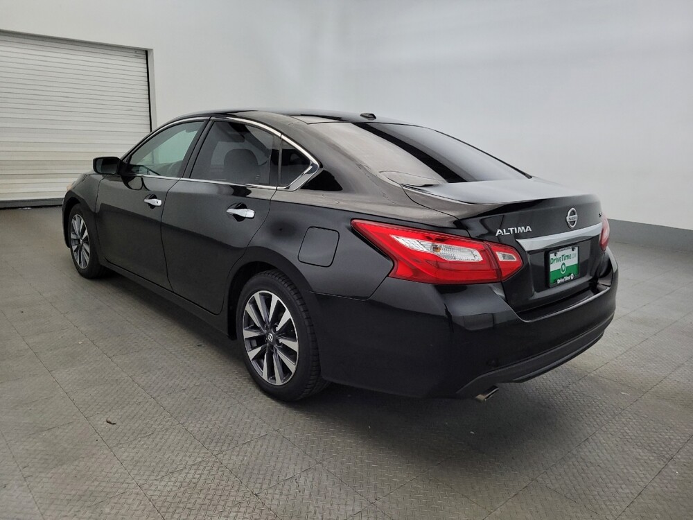 2017 Nissan Altima in Plymouth Meeting, PA 19462 - 18073861 5