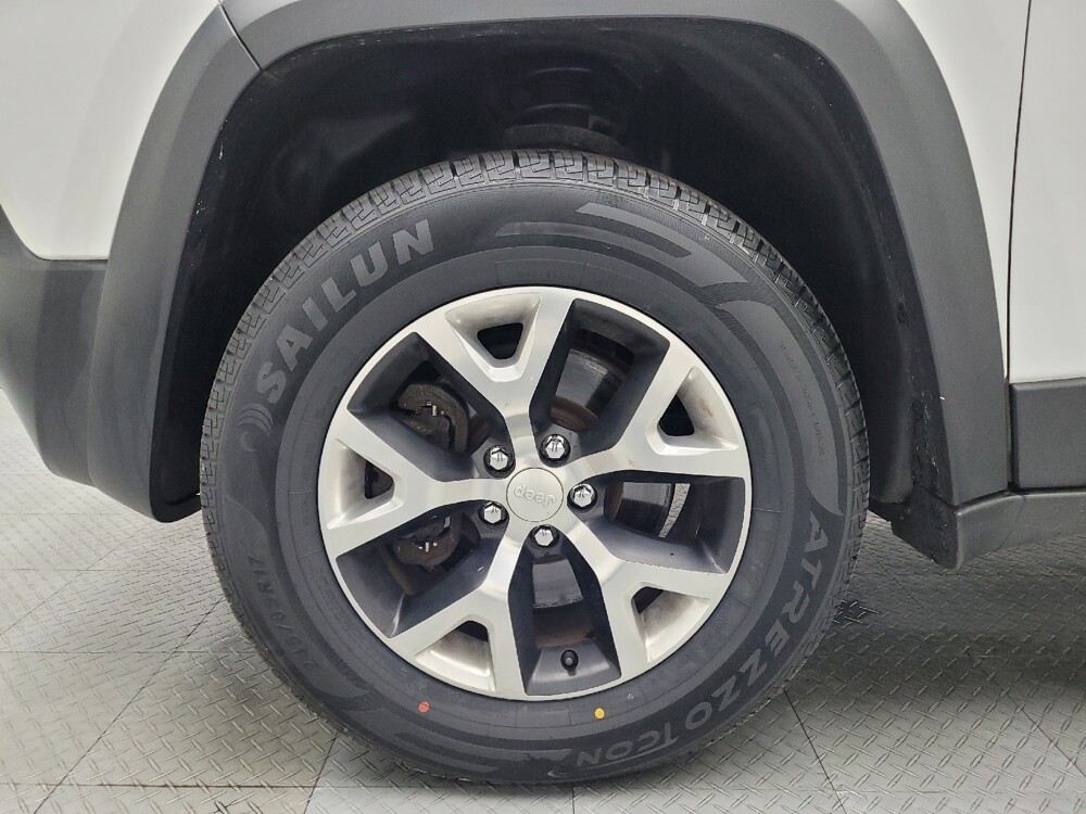 2018 Jeep Cherokee in Midlothian, IL 60445 - 18073889 31