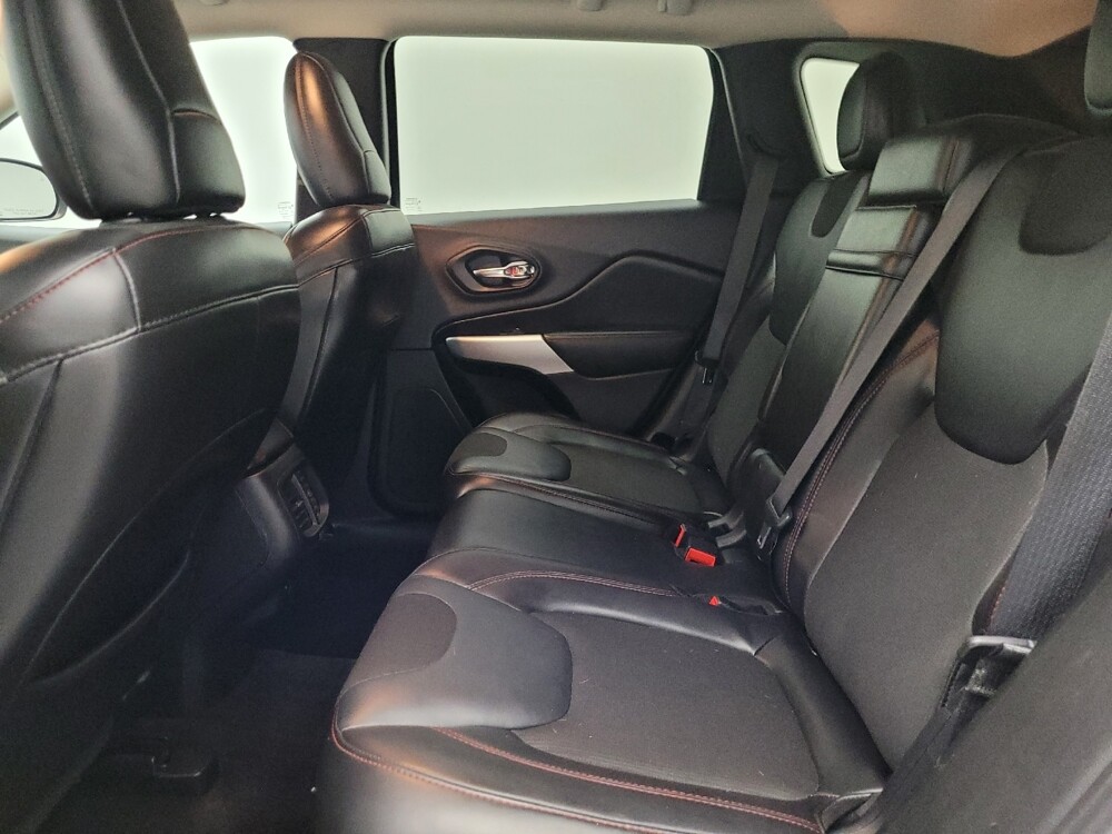 2018 Jeep Cherokee in Midlothian, IL 60445 - 18073889 18