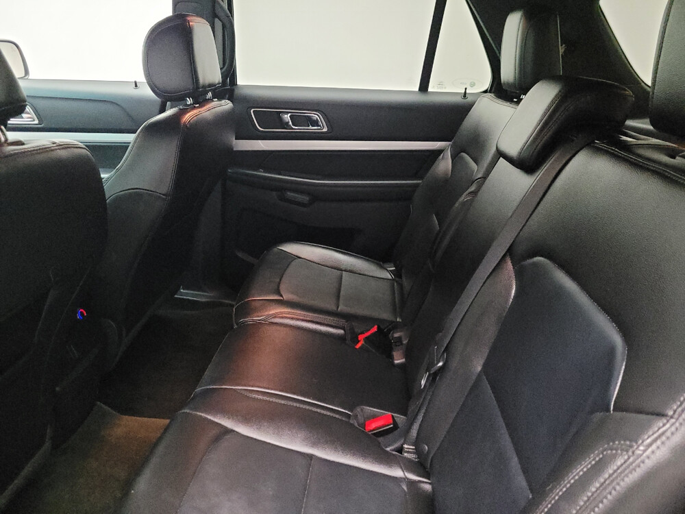 2016 Ford Explorer in Eastpointe, MI 48021 - 18073891 18