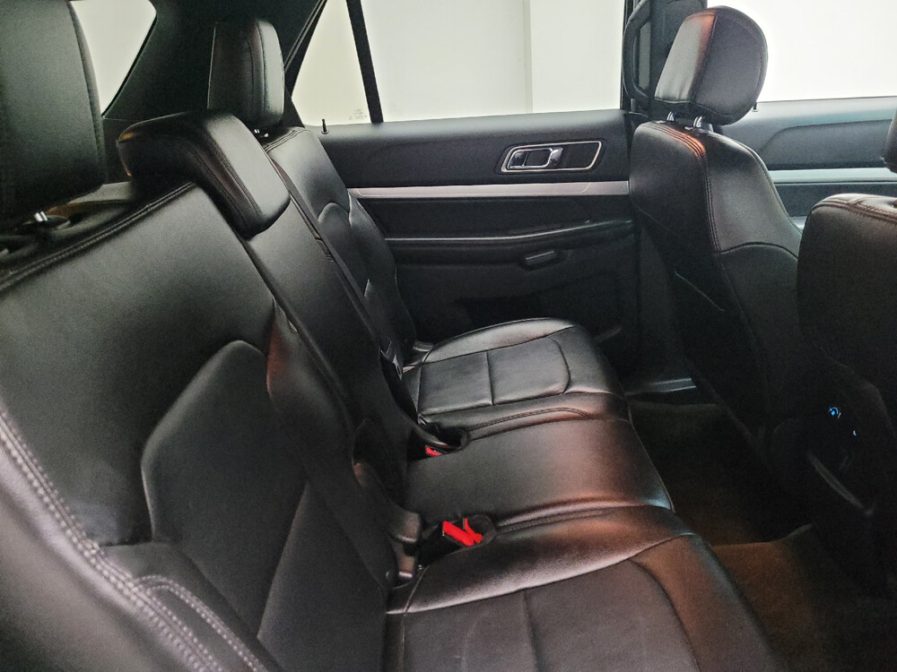 2016 Ford Explorer in Eastpointe, MI 48021 - 18073891 19