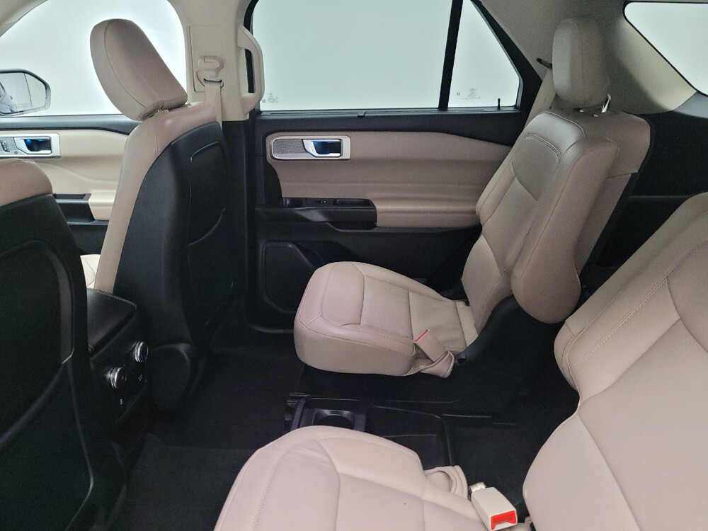 2020 Ford Explorer in Eastpointe, MI 48021 - 18073892 18