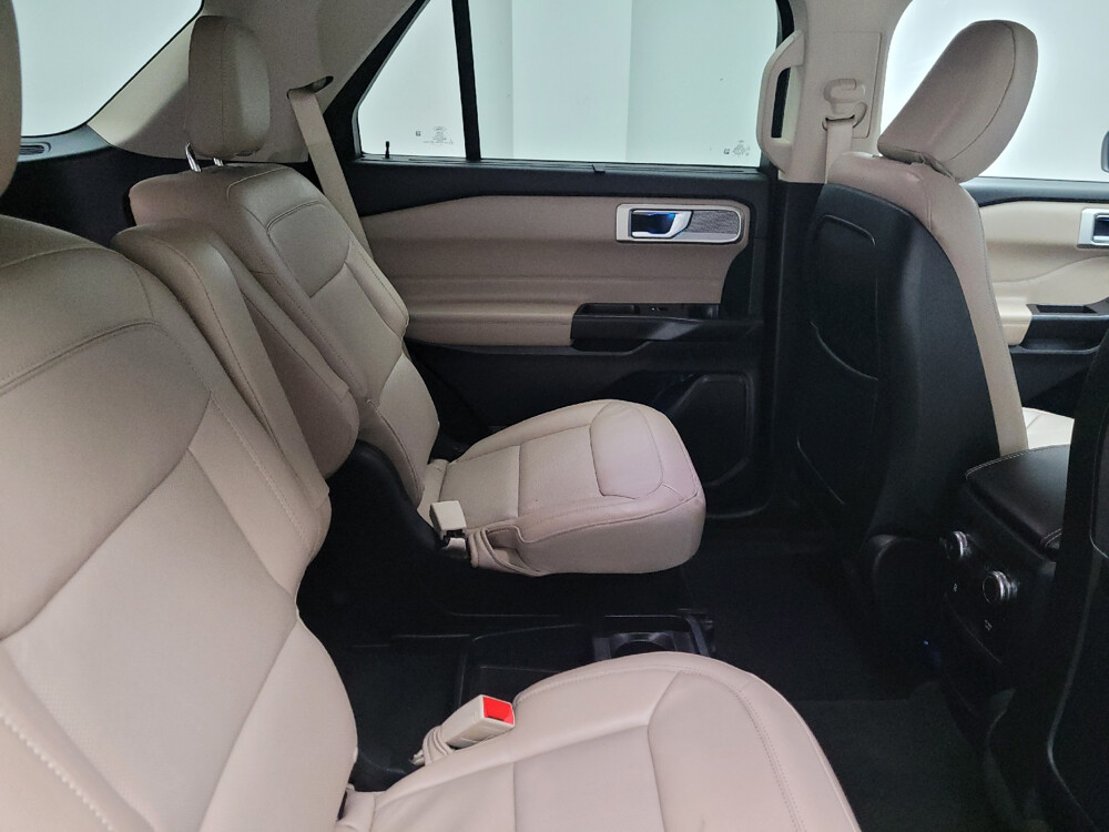 2020 Ford Explorer in Eastpointe, MI 48021 - 18073892 19