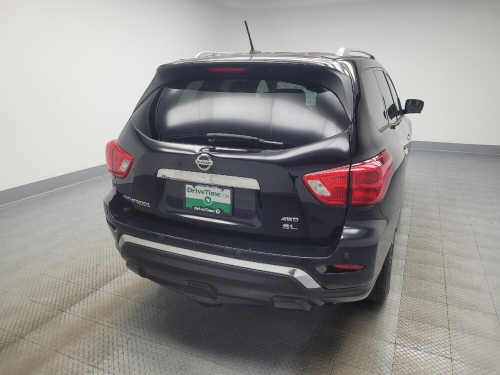 2017 Nissan Pathfinder in Highland, IN 46322 - 18073895 7
