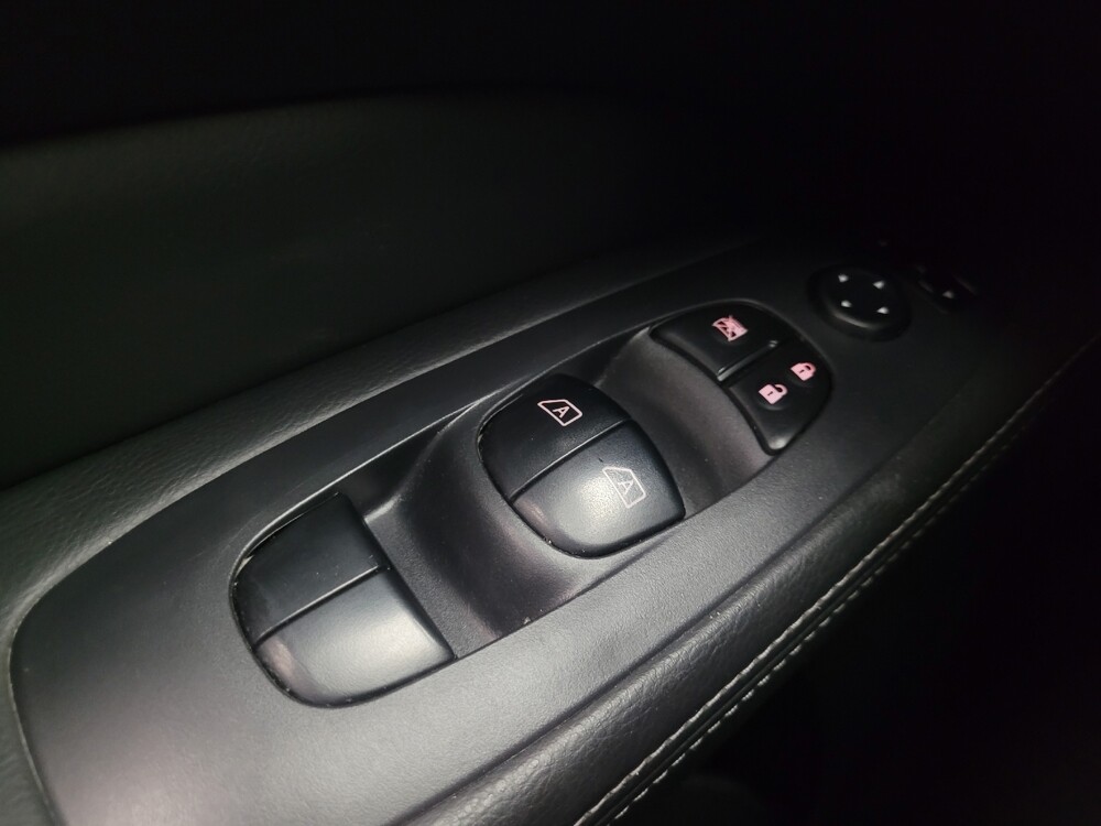 2017 Nissan Pathfinder in Highland, IN 46322 - 18073895 27