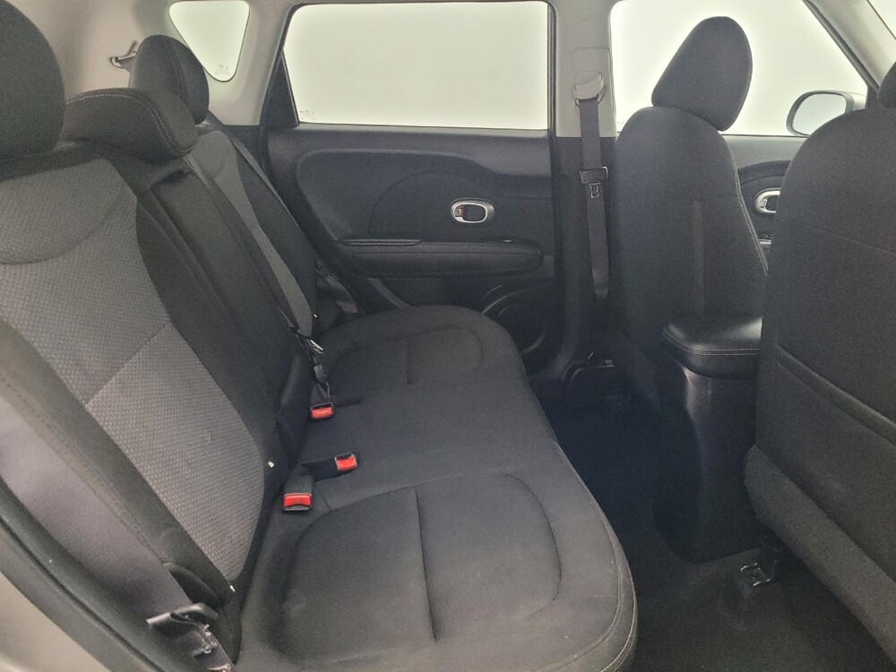 2019 Kia Soul in Jacksonville, FL 32210 - 18073899 19