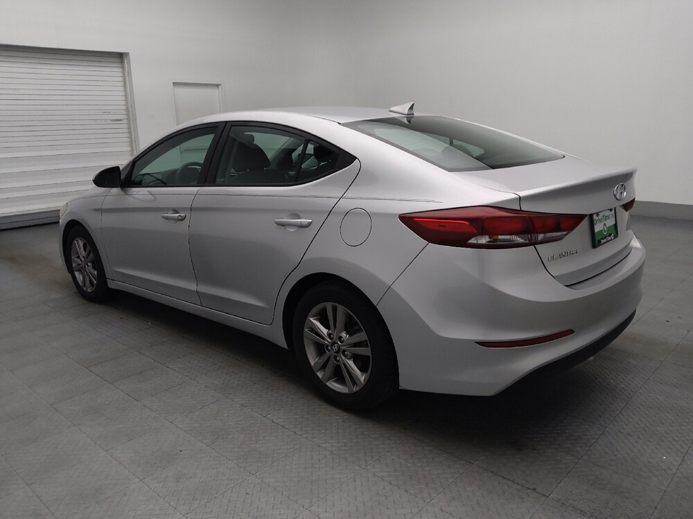 2018 Hyundai Elantra in Orlando, FL 32808 - 18073901 3