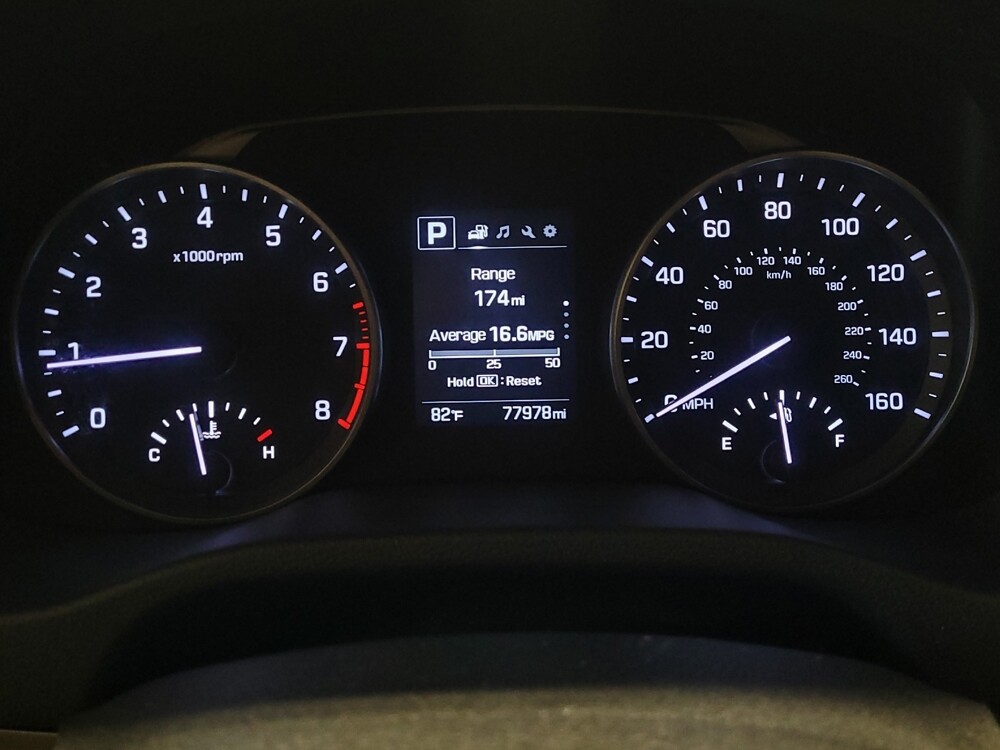 2018 Hyundai Elantra in Orlando, FL 32808 - 18073901 23