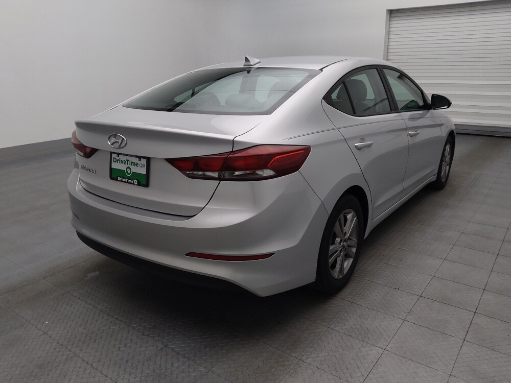 2018 Hyundai Elantra in Orlando, FL 32808 - 18073901 9