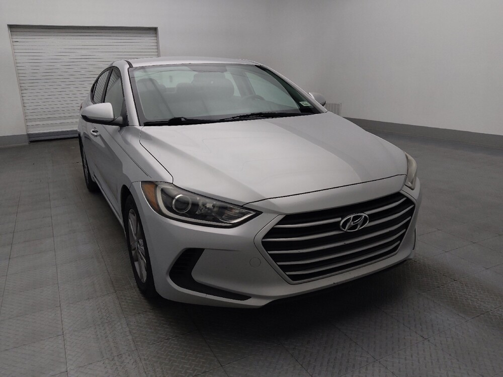2018 Hyundai Elantra in Orlando, FL 32808 - 18073901 14