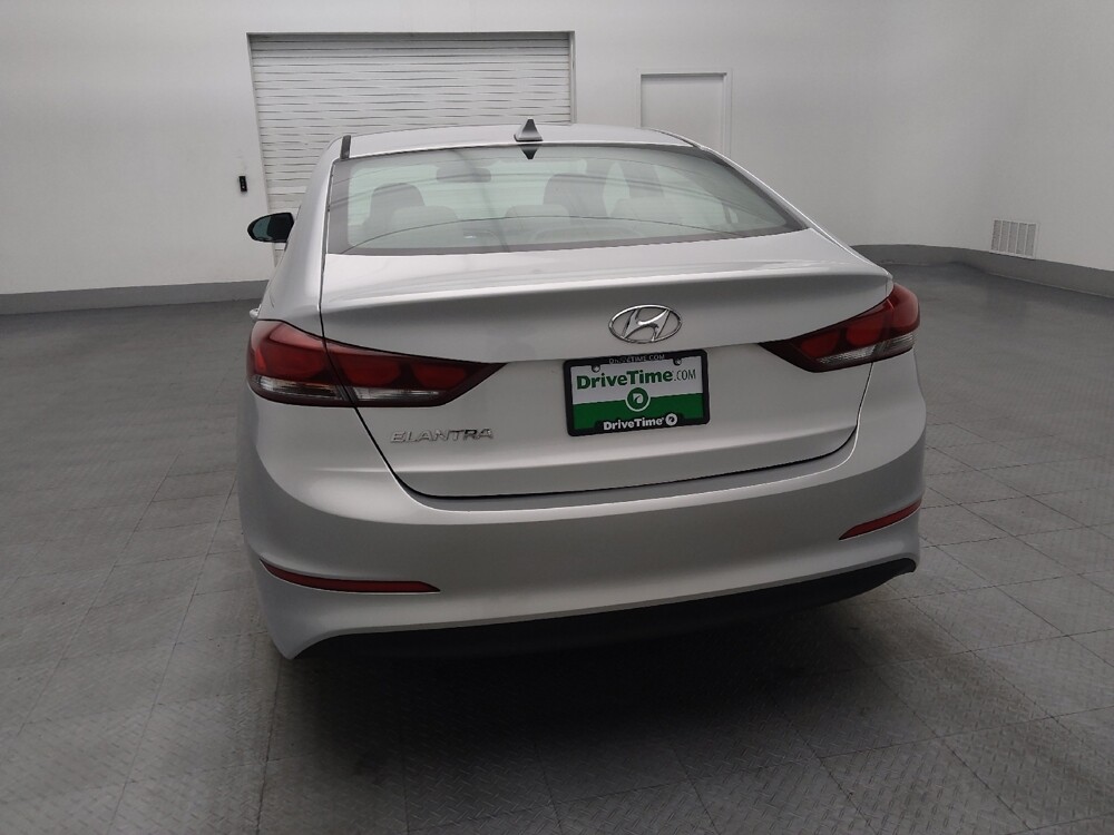 2018 Hyundai Elantra in Orlando, FL 32808 - 18073901 6