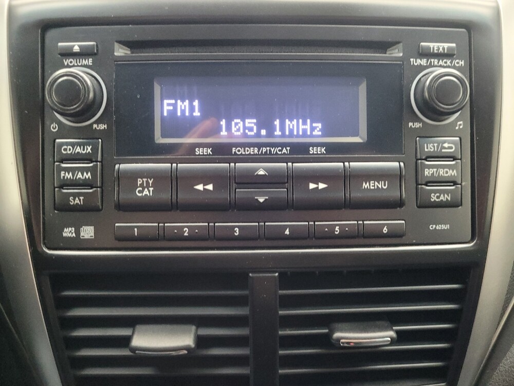 2013 Subaru Forester in Highland, IN 46322 - 18073922 25