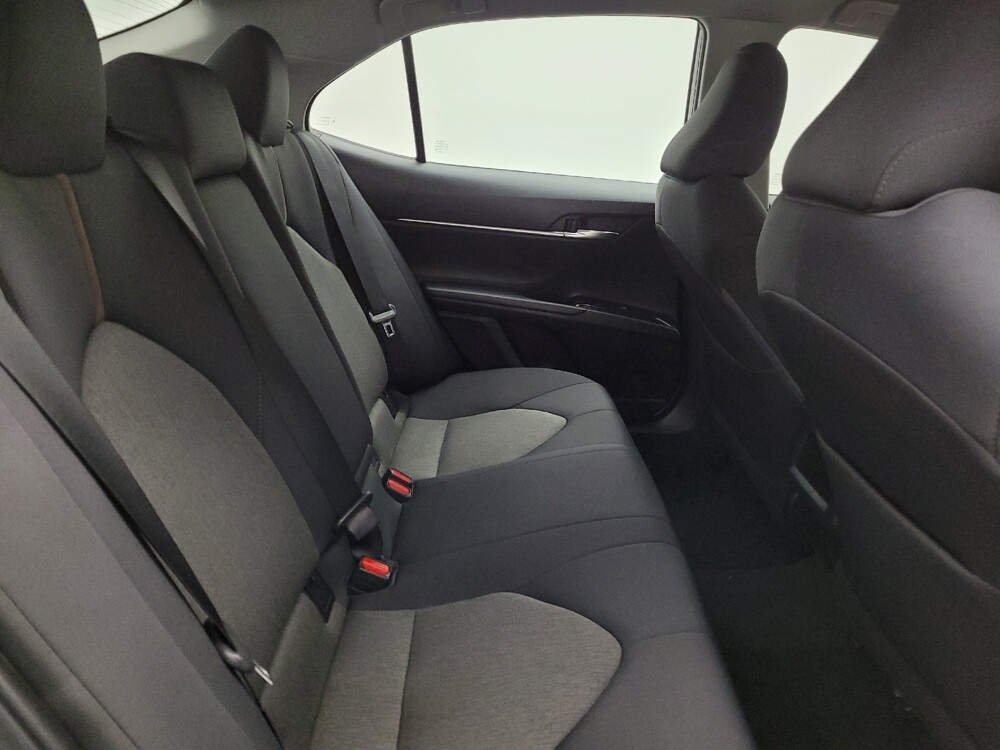 2019 Toyota Camry in Louisville, KY 40258 - 18073928 19