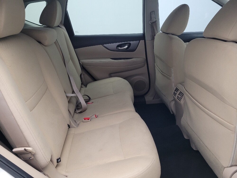 2016 Nissan Rogue in Pensacola, FL 32505 - 18073931 19