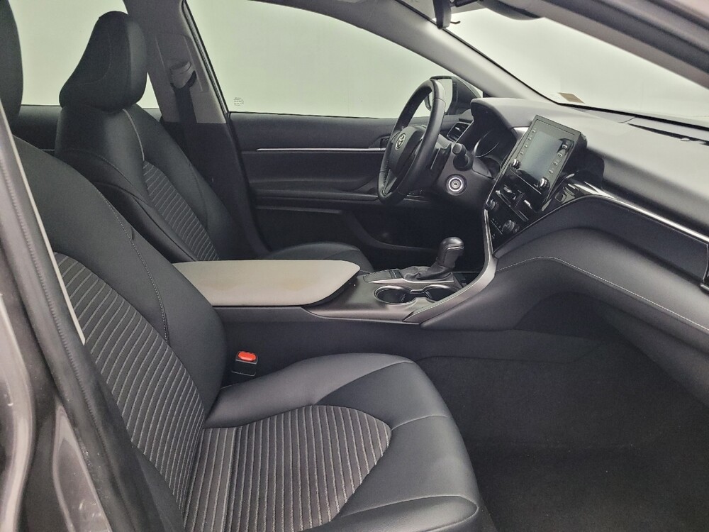 2022 Toyota Camry in Clearwater, FL 33764 - 18073936 21