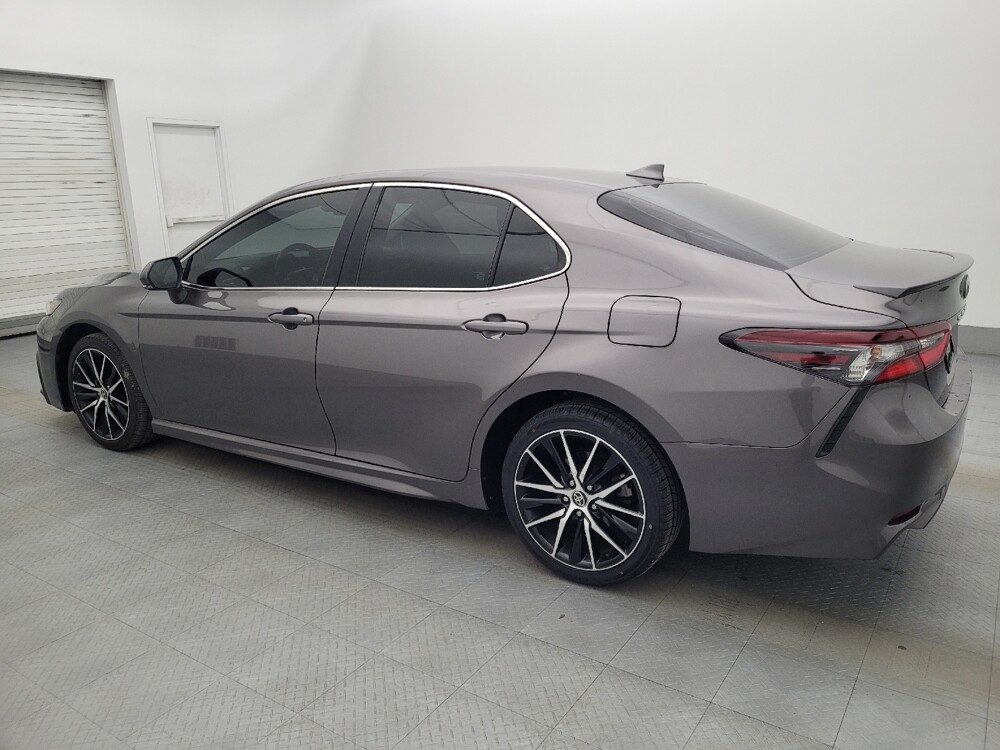 2022 Toyota Camry in Clearwater, FL 33764 - 18073936 3