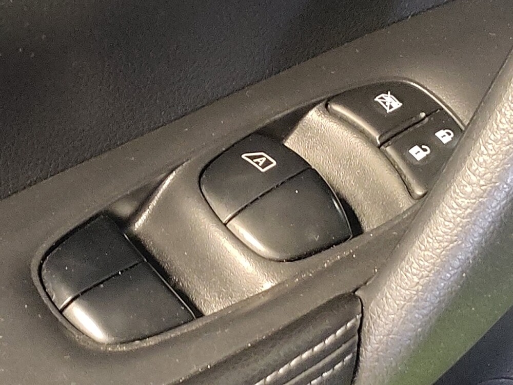 2015 Nissan Rogue in Tallahassee, FL 32304 - 18073967 27