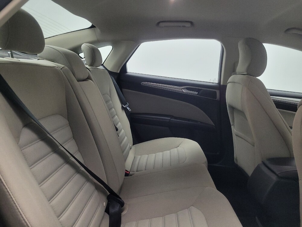 2017 Ford Fusion in Duluth, GA 30096 - 18073982 19