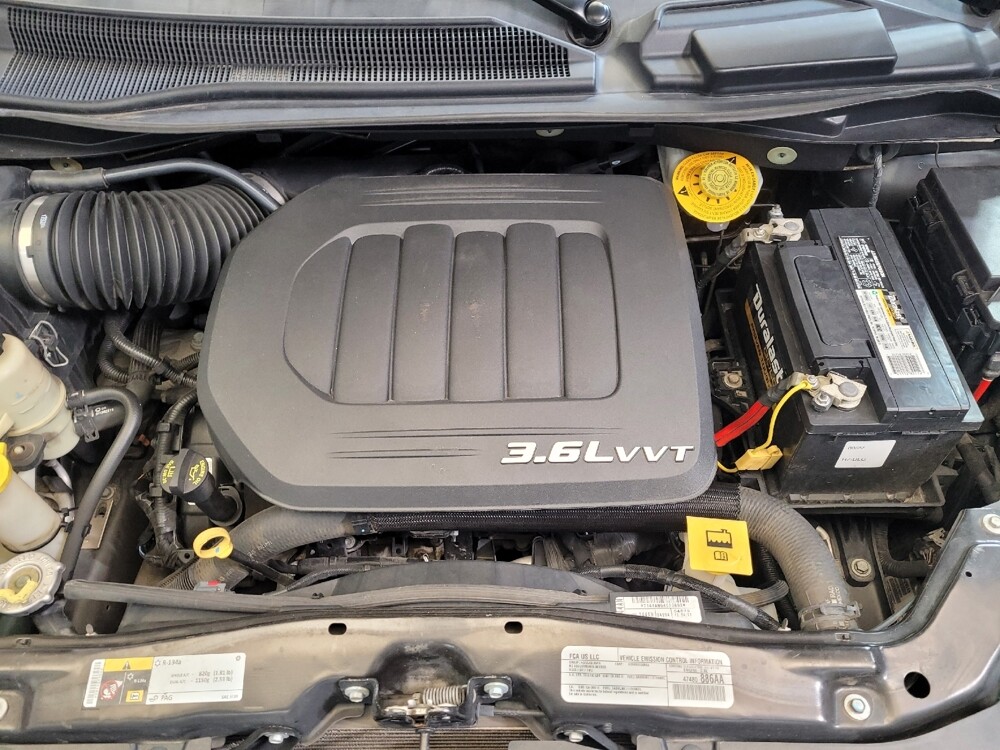 2017 Dodge Grand Caravan in Louisville, KY 40258 - 18073986 30