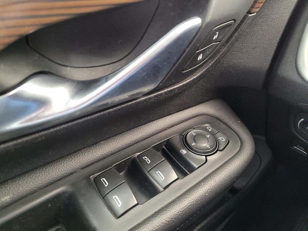 2018 GMC Terrain in Cincinnati, OH 45255 - 18073989 27