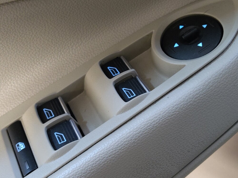 2017 Ford Escape in Gastonia, NC 28056 - 18074003 27