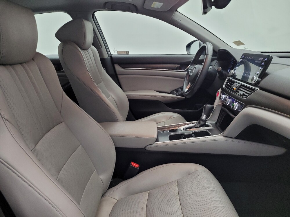 2018 Honda Accord in Lexington, KY 40509 - 18074026 21