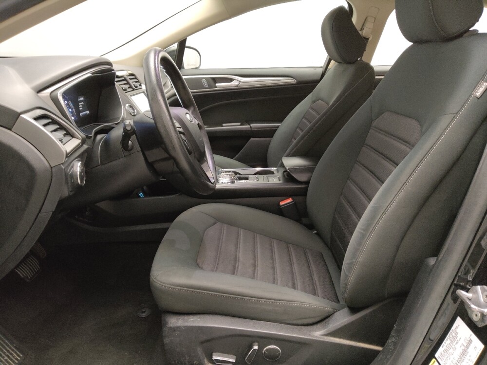 2020 Ford Fusion in Arlington, TX 76011 - 18074041 17