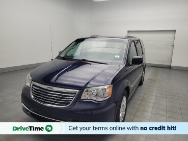 2016 Chrysler Town & Country in Union City, GA 30291