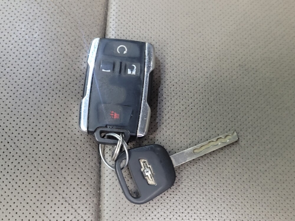 2015 Chevrolet Silverado 1500 in Huntsville, AL 35816 - 18074051 32