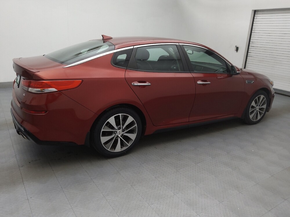 2019 Kia Optima in Greensboro, NC 27407 - 18074066 10