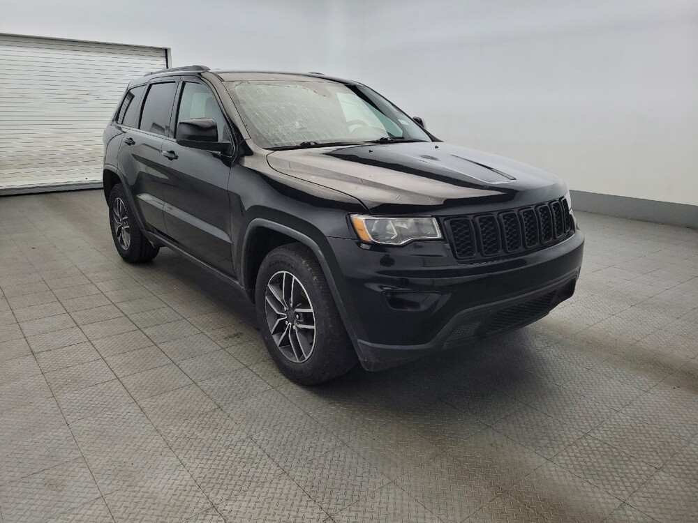 2019 Jeep Grand Cherokee in Pittsburgh, PA 15236 - 18074070 13