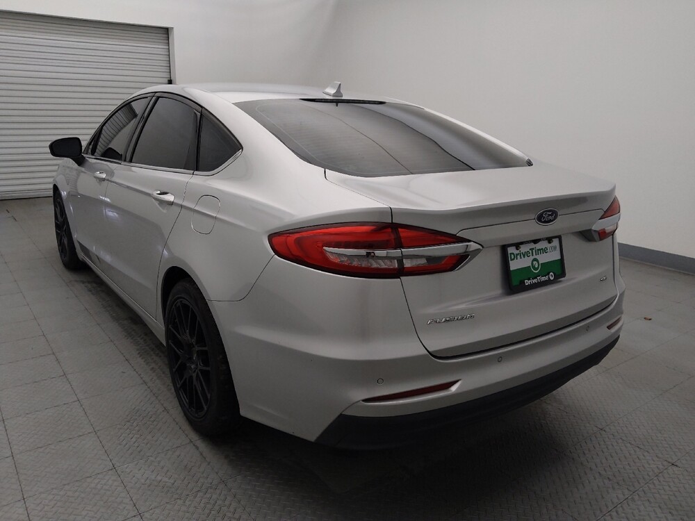 2019 Ford Fusion in Baton Rouge, LA 70816 - 18074082 5