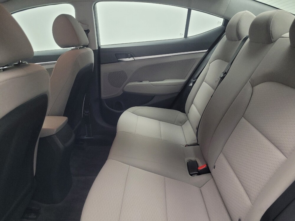 2019 Hyundai Elantra in Highland, IN 46322 - 18074089 18