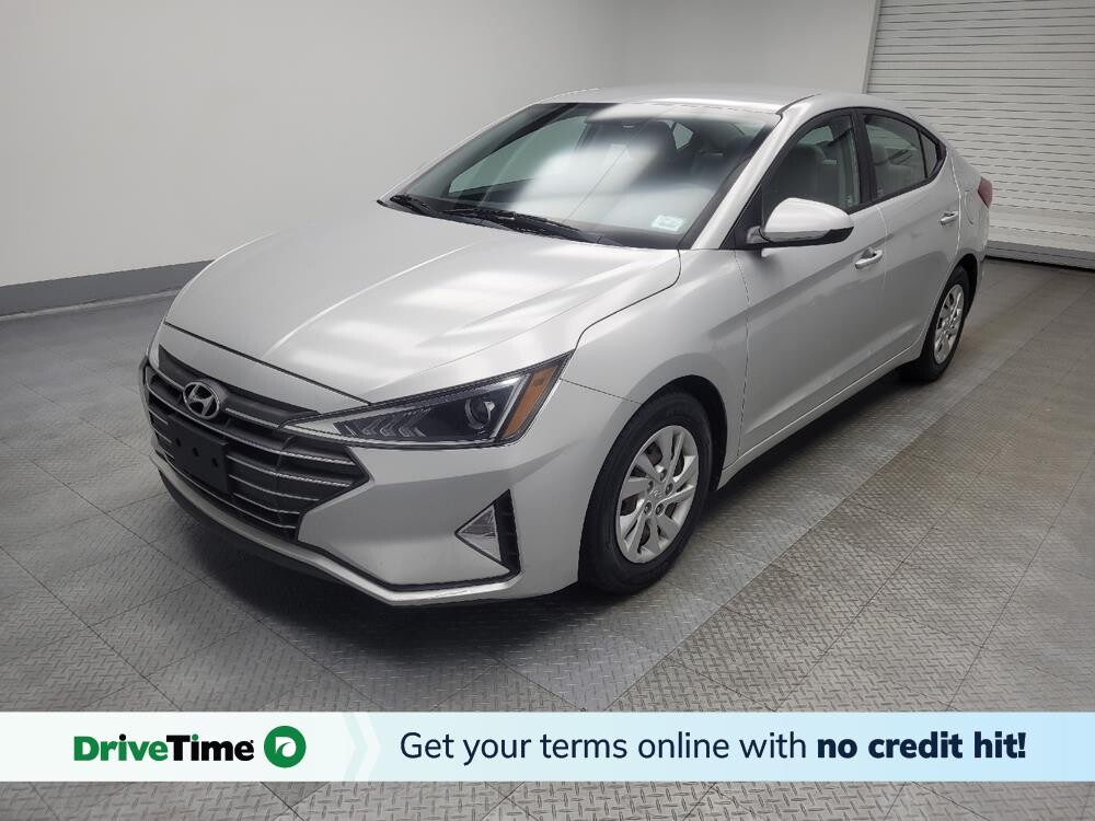 2019 Hyundai Elantra in Highland, IN 46322 - 18074089
