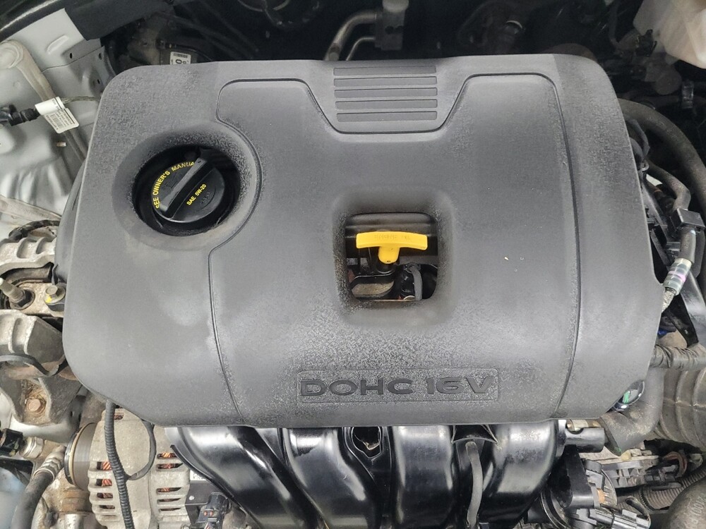 2019 Hyundai Elantra in Highland, IN 46322 - 18074089 30