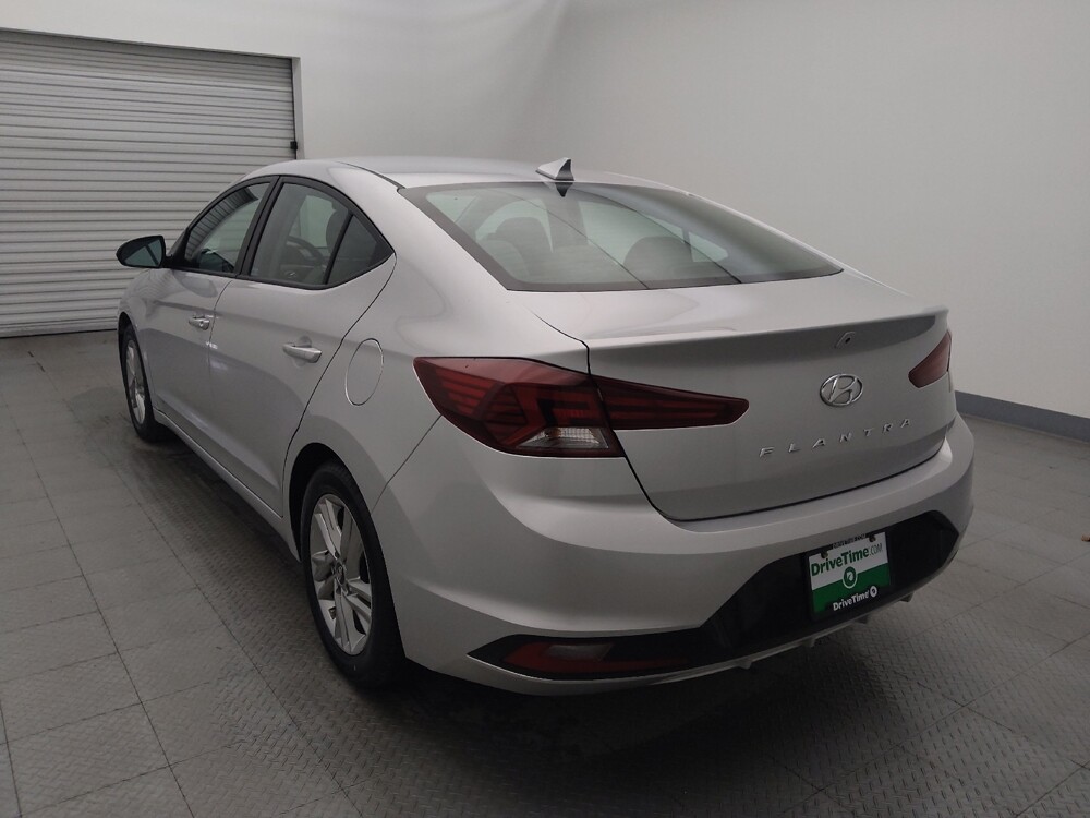 2019 Hyundai Elantra in Houston, TX 77074 - 18074096 5