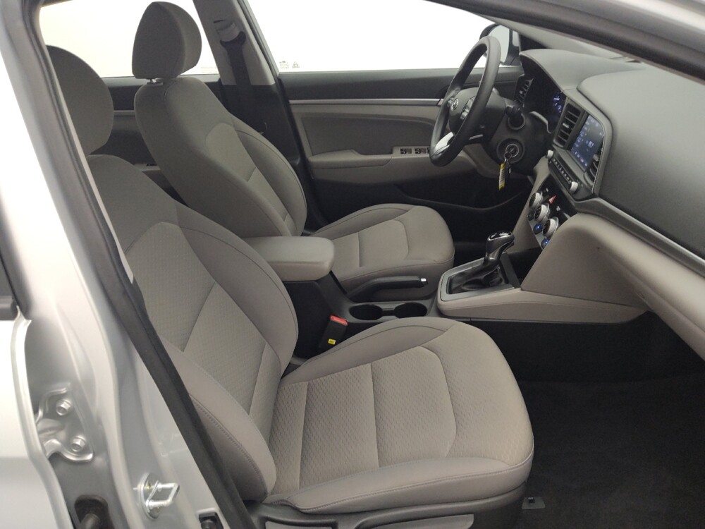 2019 Hyundai Elantra in Houston, TX 77074 - 18074096 21