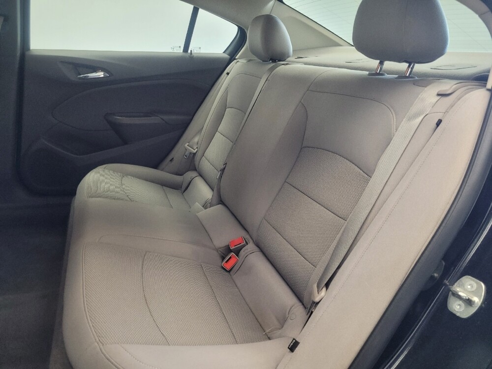 2018 Chevrolet Cruze in Highland, IN 46322 - 18074102 18