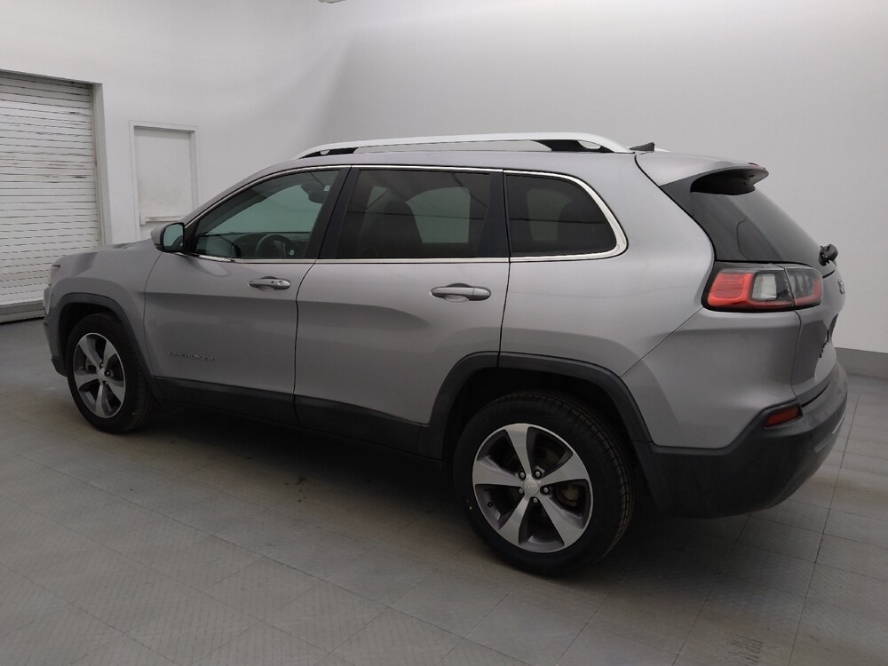 2019 Jeep Cherokee in Fort Myers, FL 33907 - 18074123 3