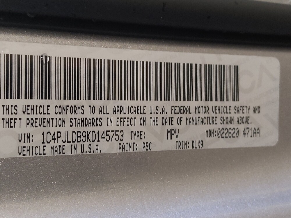 2019 Jeep Cherokee in Fort Myers, FL 33907 - 18074123 33