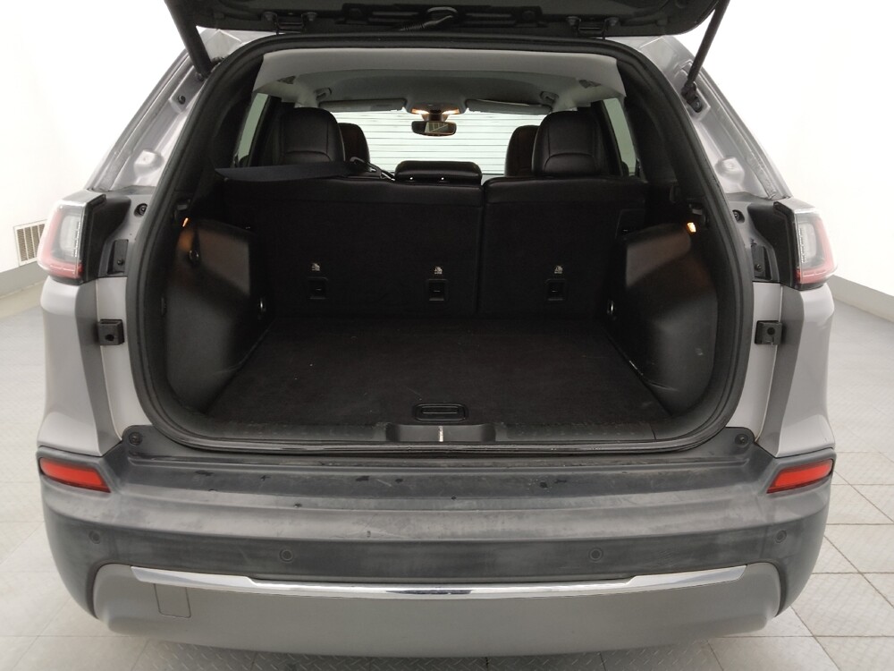 2019 Jeep Cherokee in Fort Myers, FL 33907 - 18074123 29