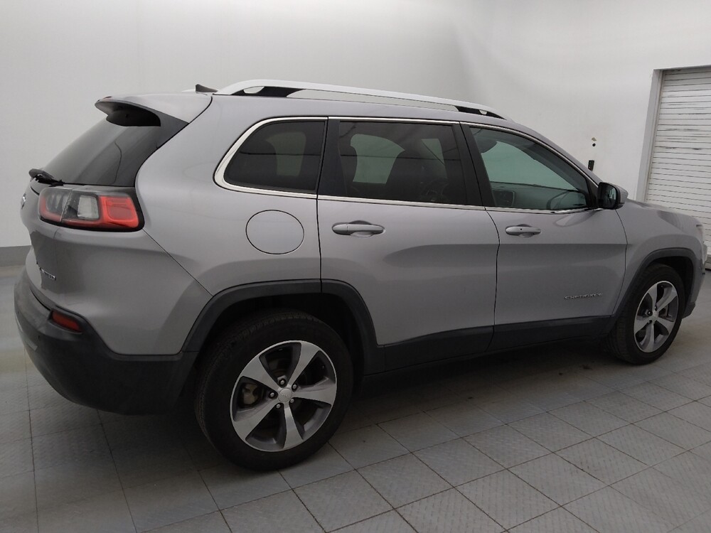 2019 Jeep Cherokee in Fort Myers, FL 33907 - 18074123 10