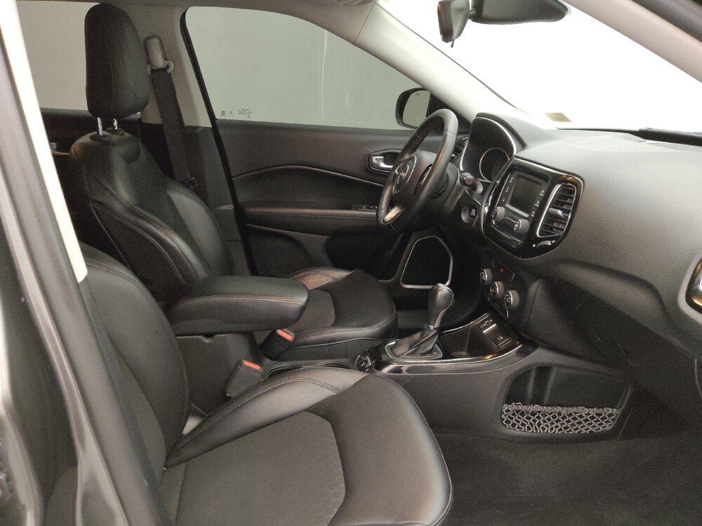 2018 Jeep Compass in Clearwater, FL 33764 - 18074126 21