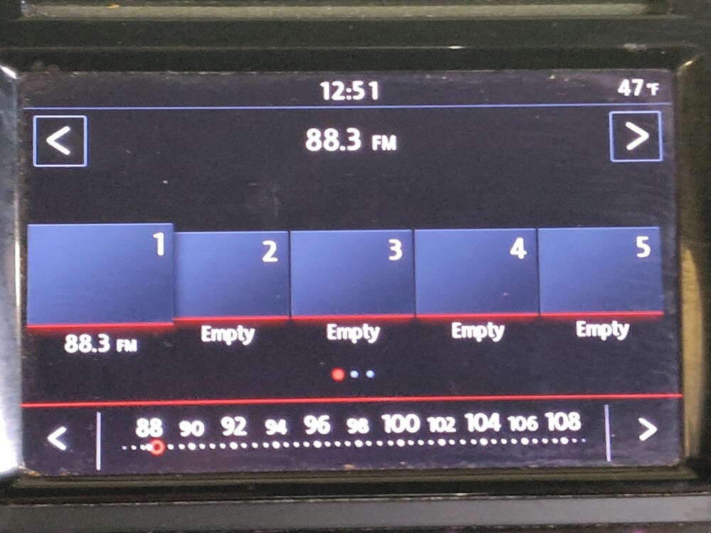 2017 Volkswagen Tiguan in Charlotte, NC 28213 - 18074129 25