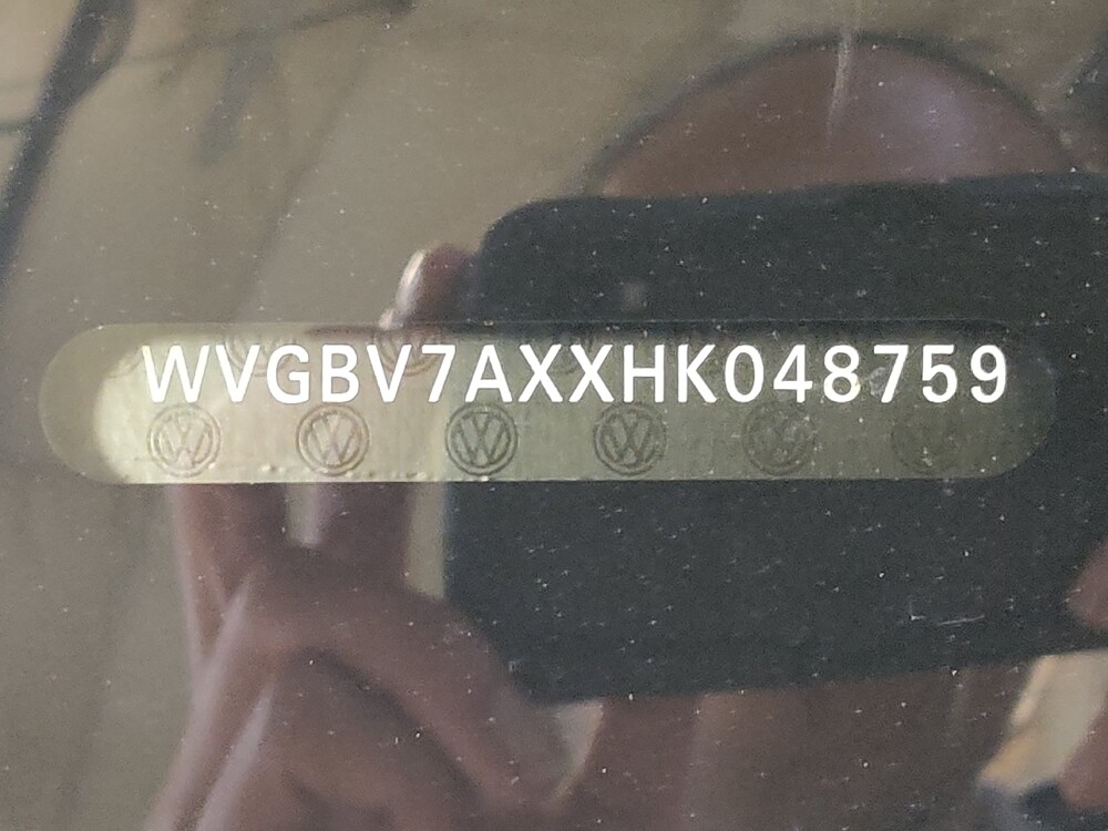 2017 Volkswagen Tiguan in Charlotte, NC 28213 - 18074129 33