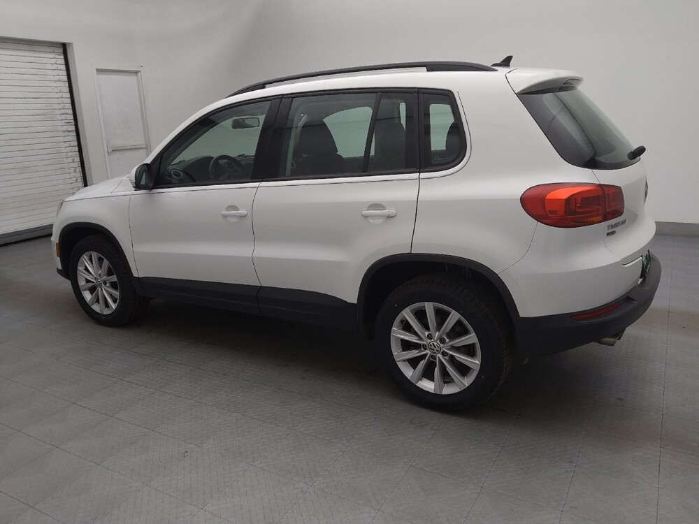 2017 Volkswagen Tiguan in Charlotte, NC 28213 - 18074129 3