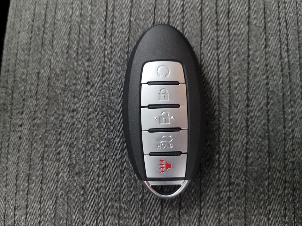 2021 Nissan Rogue in Madison, TN 37115 - 18074164 32