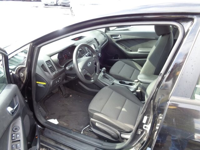 2016 Kia Forte in Lebanon, TN 37087-3302 - 18074179 5