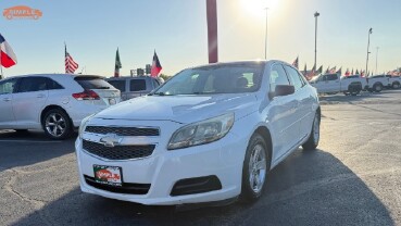 2013 Chevrolet Malibu in Dallas, TX 75228