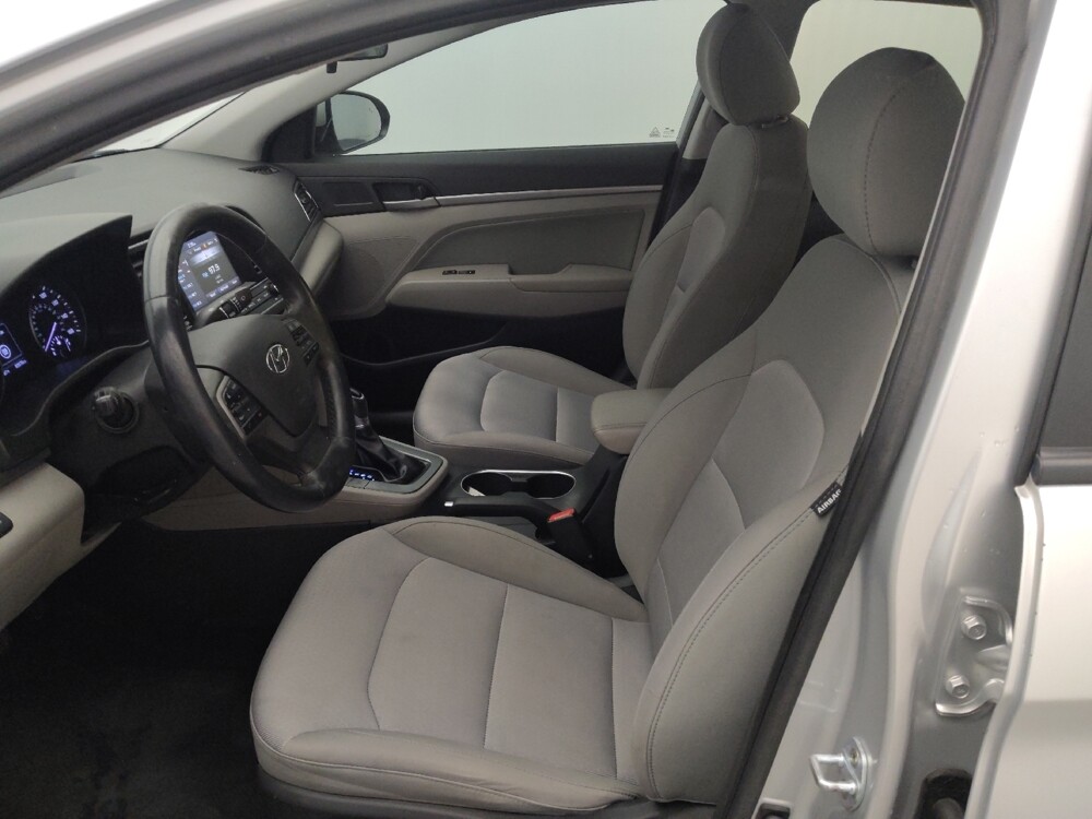 2017 Hyundai Elantra in Live Oak, TX 78233 - 18074206 17